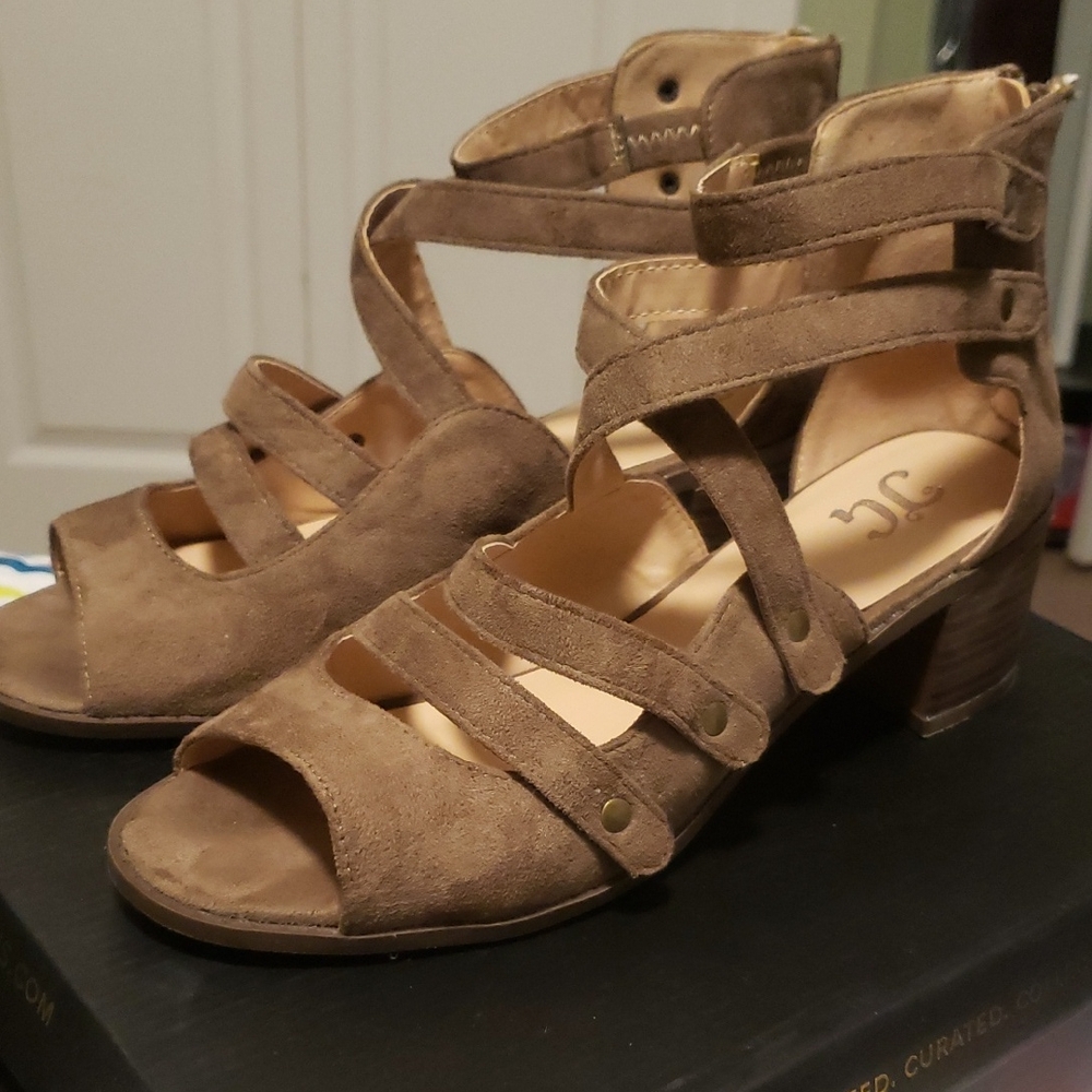 Women's Tan Strappy Heeled Sandals